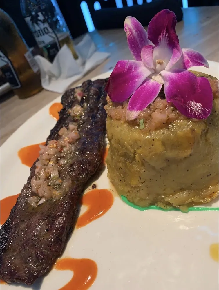 Mofongo & Churrasco